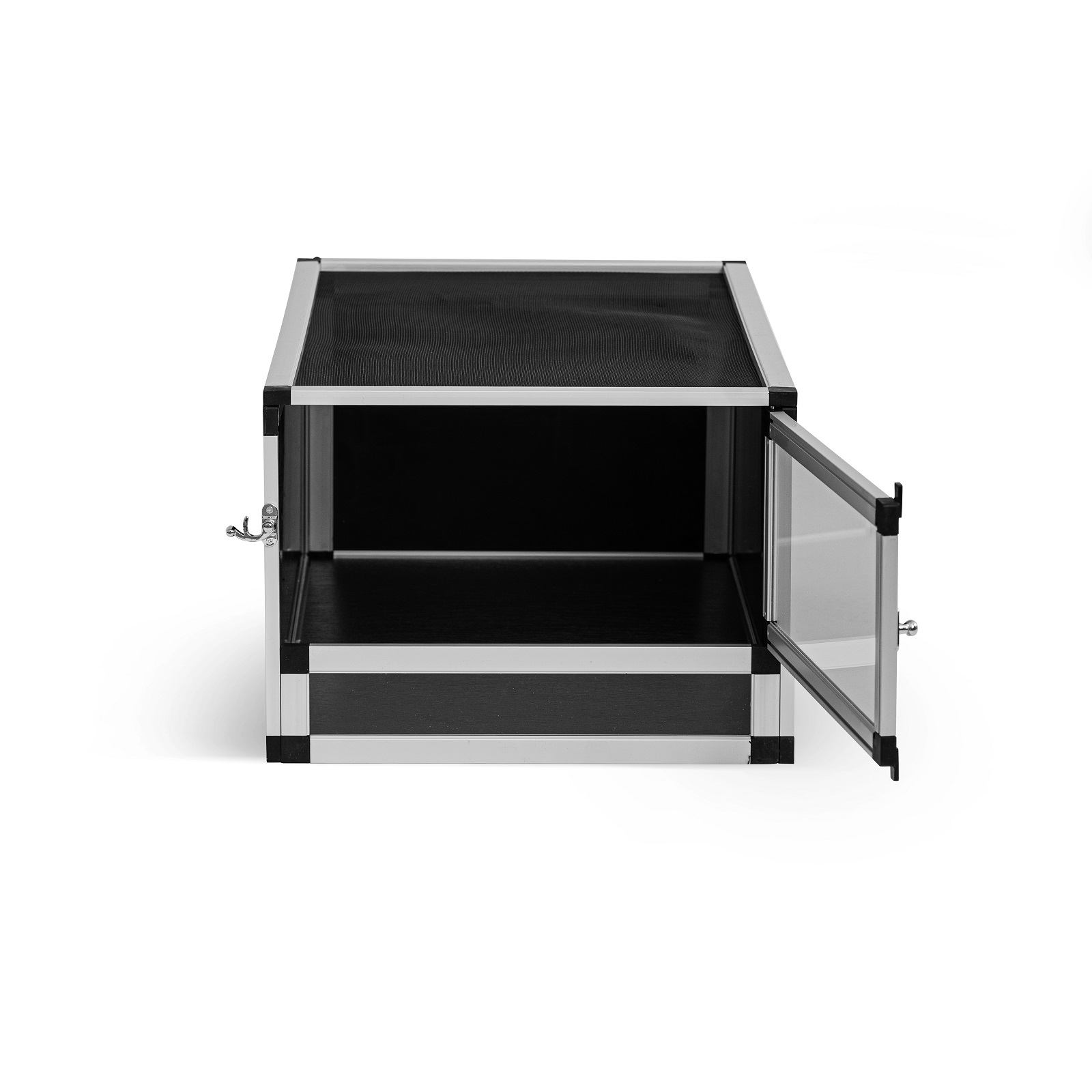 Horizontal terrarium for agams, geckos